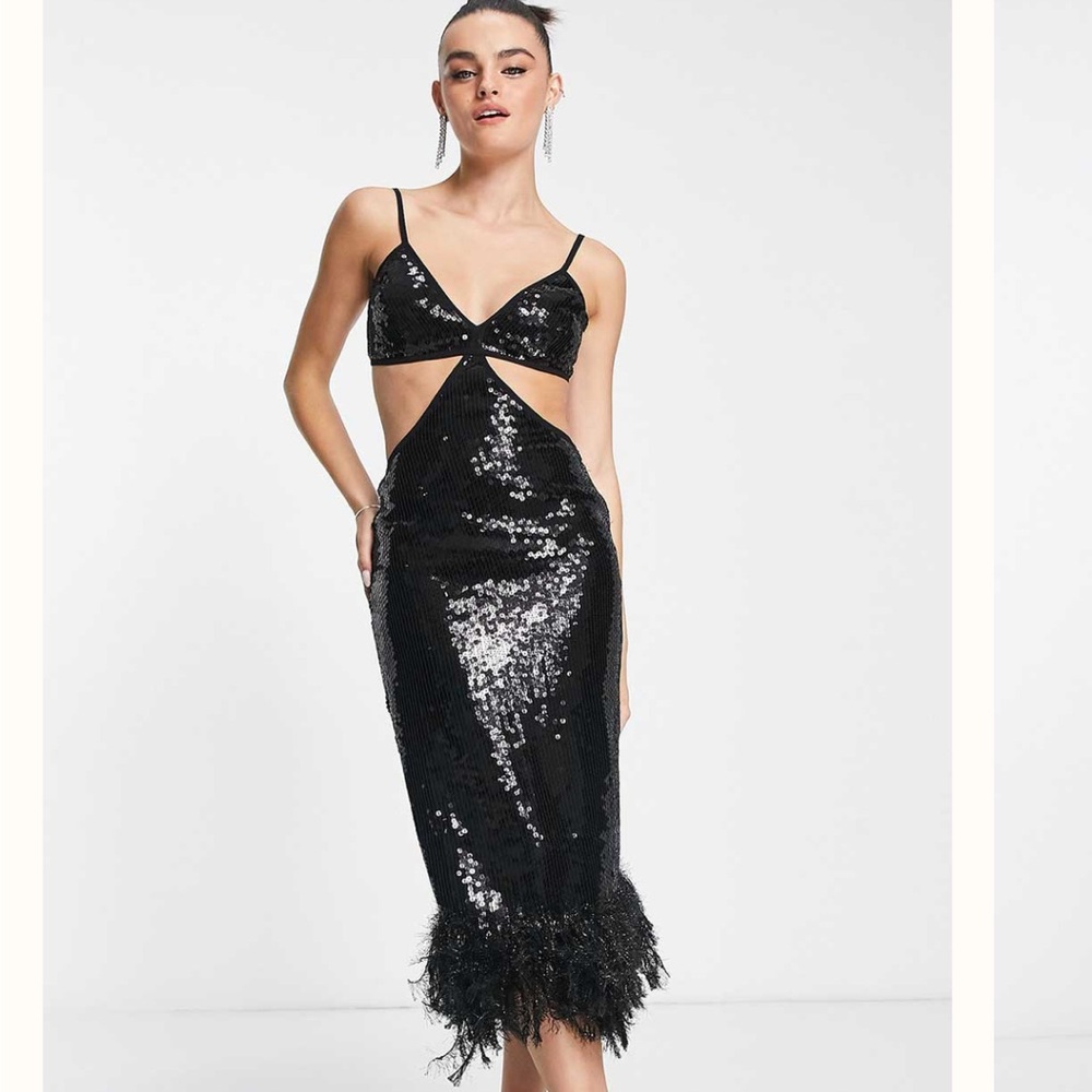NWT ASOS Design Black Strappy Sequin Maxi Dress with Faux Fur Trim
